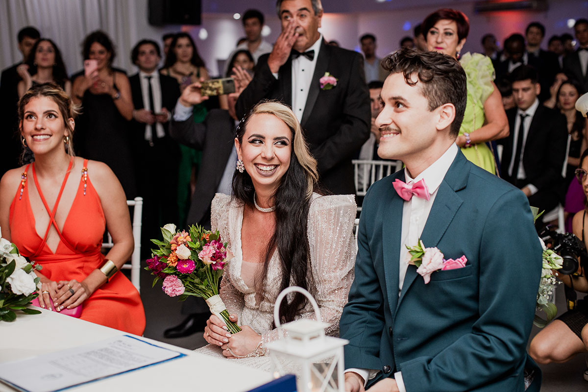 Fotos de la boda de Anita y Manu. Casamiento en Rosario. Realizadas por Bucle Fotografias. Flor Bosio y Caro Clerici.