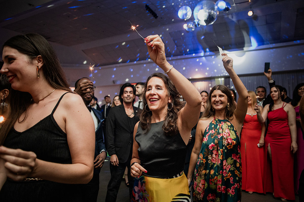 Fotos de la boda de Anita y Manu. Casamiento en Rosario. Realizadas por Bucle Fotografias. Flor Bosio y Caro Clerici.