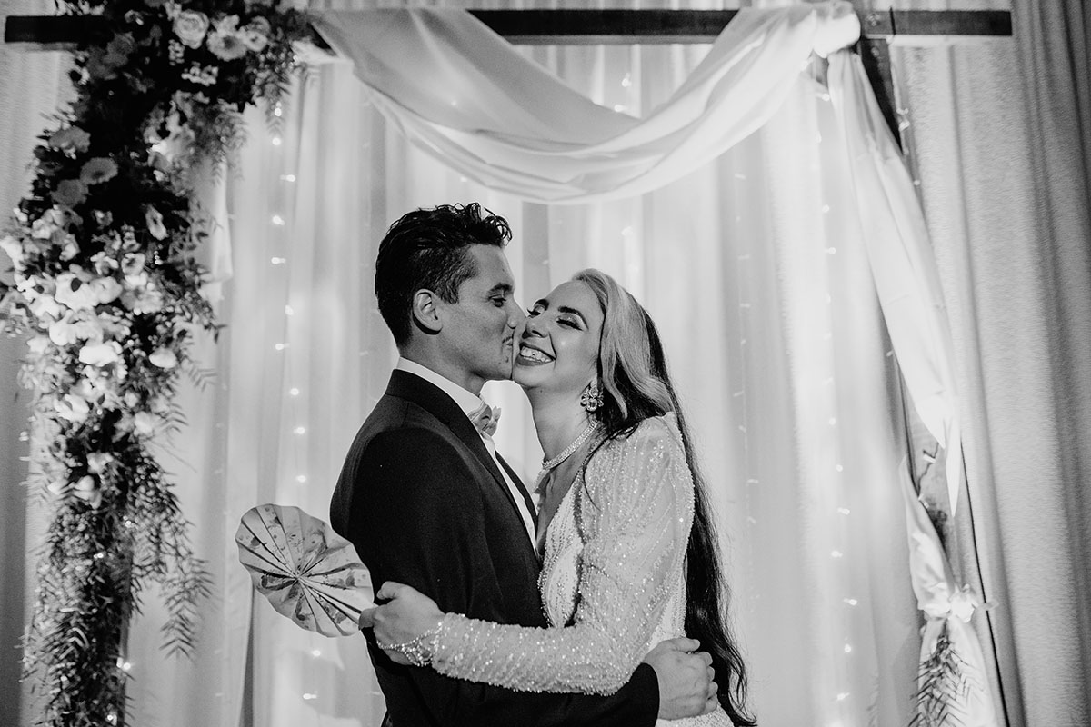 Fotos de la boda de Anita y Manu. Casamiento en Rosario. Realizadas por Bucle Fotografias. Flor Bosio y Caro Clerici.