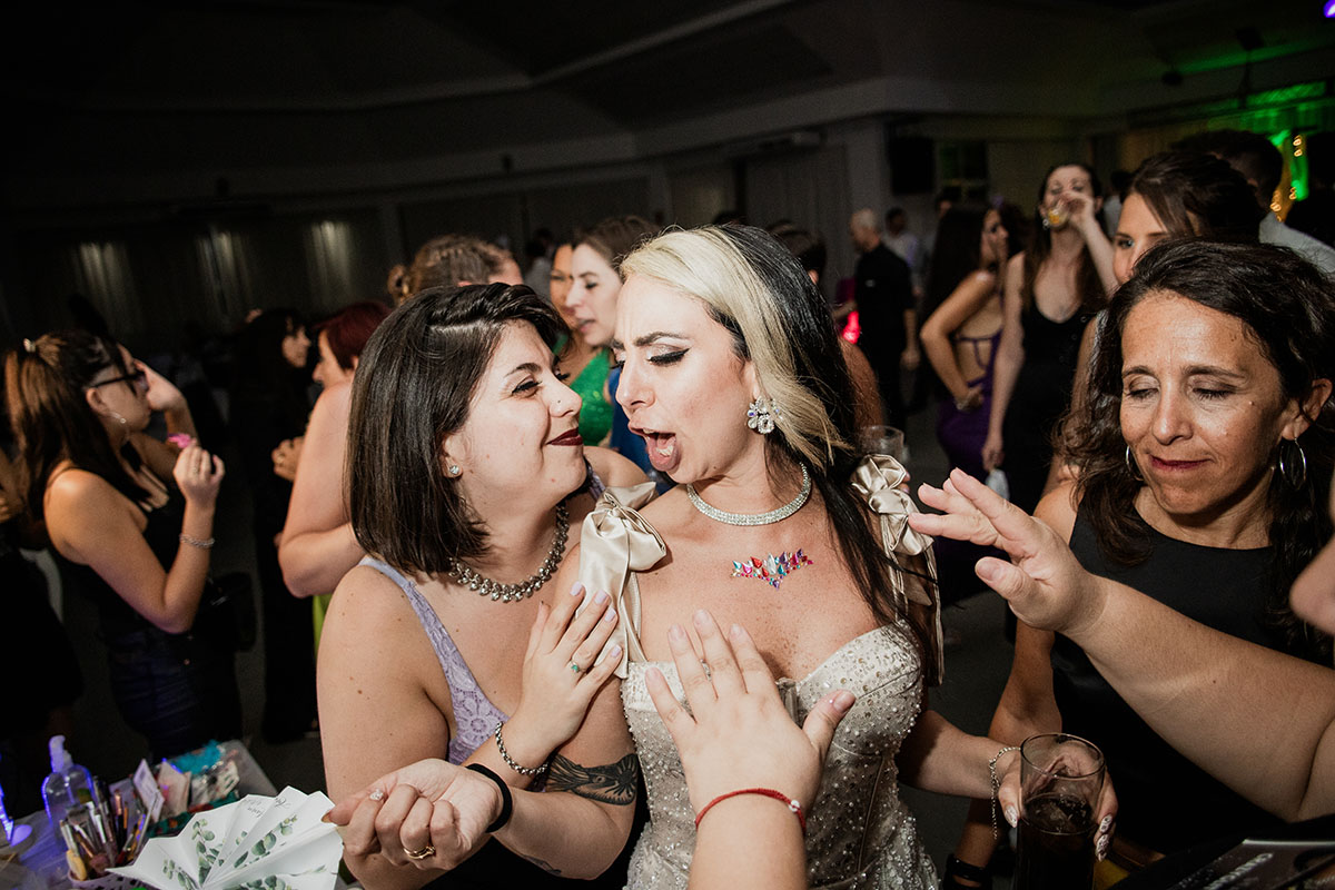 Fotos de la boda de Anita y Manu. Casamiento en Rosario. Realizadas por Bucle Fotografias. Flor Bosio y Caro Clerici.