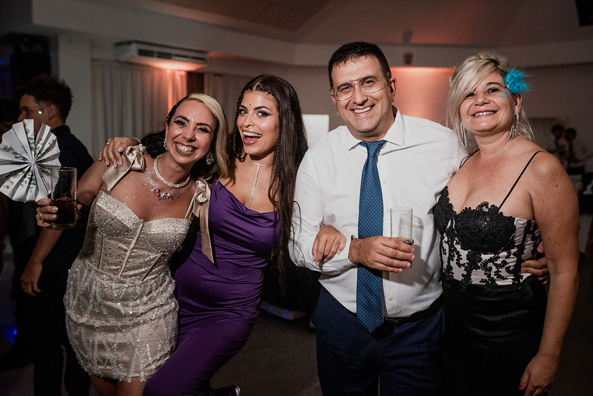 Fotos de la boda de Anita y Manu. Casamiento en Rosario. Realizadas por Bucle Fotografias. Flor Bosio y Caro Clerici.