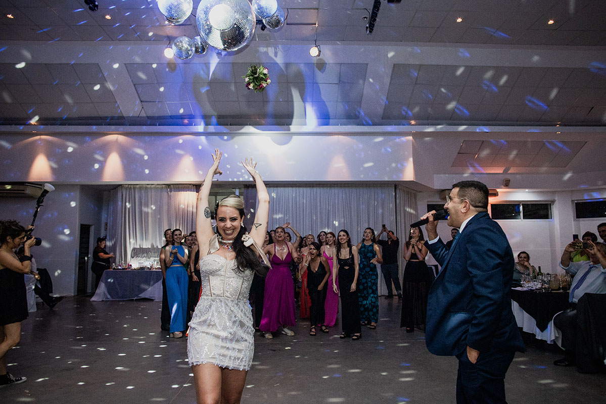 Fotos de la boda de Anita y Manu. Casamiento en Rosario. Realizadas por Bucle Fotografias. Flor Bosio y Caro Clerici.