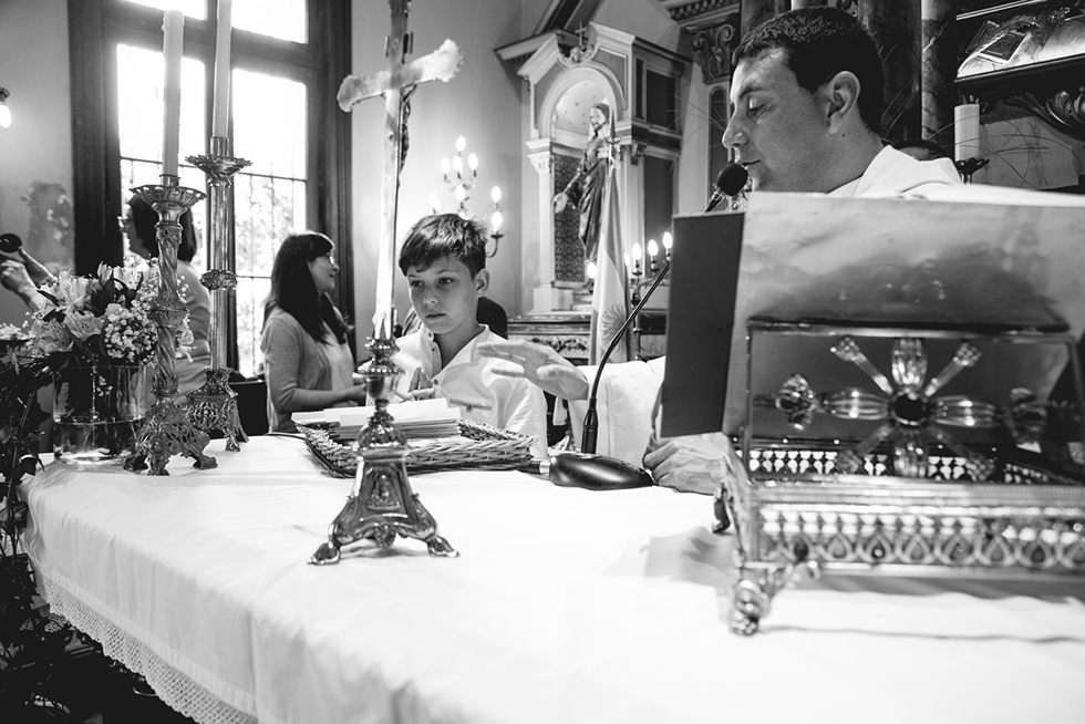 Fotos de la comunión de Santino y el bautismo de Cande en Rosario realizadas por Bucle Fotografías Flor Bosio y Caro Clerici