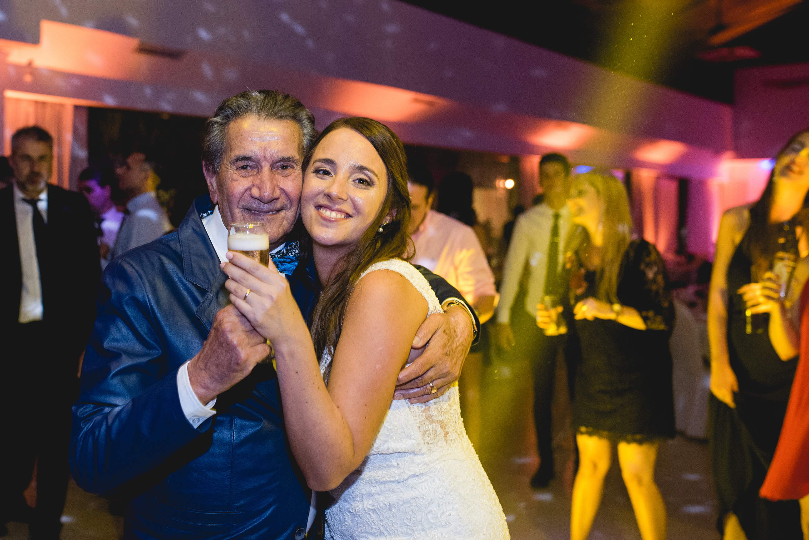 Fotos de la boda de Caro y German en Rosario realizadas por Bucle Fotografias Flor Bosio y Caro Clerici