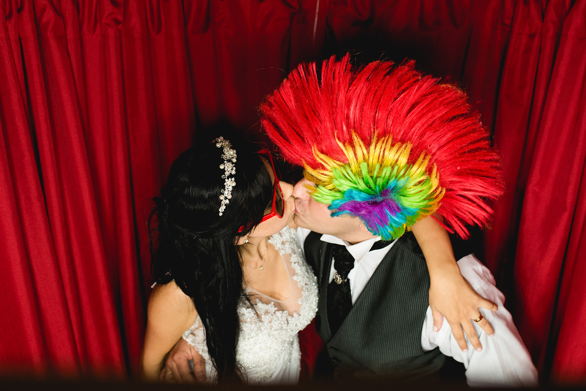 Fotos de la boda de Cintia y Cristian en Rosario realizadas por Bucle Fotografias. Flor Bosio y Caro Clerici