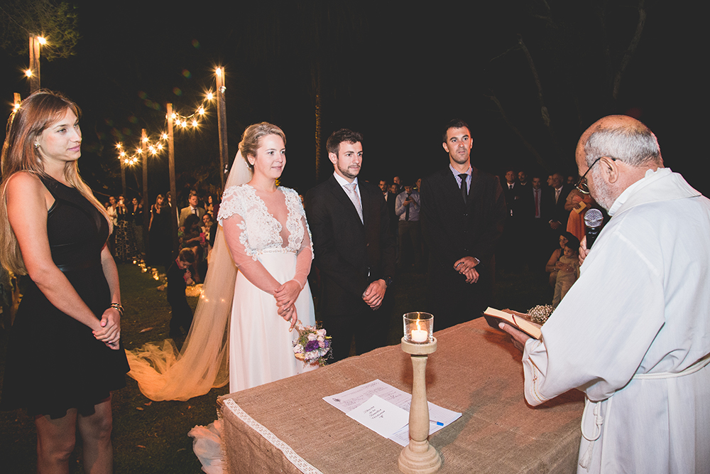 Fotos de la boda de Gaby e Ivan Casamiento en Rosario realizado por Bucle Fotografías Fotógrafas Flor Bosio y Caro Cle Organización Ch Artistica y Eventos.