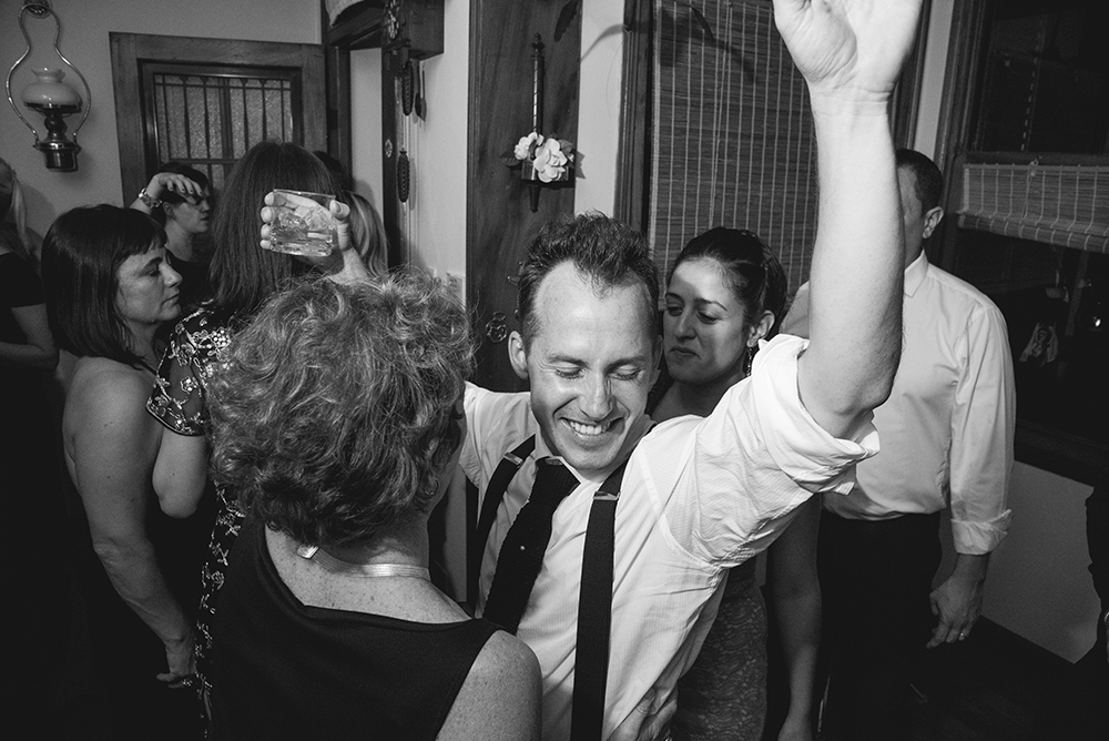 Fotos de la boda de Juano y Nico. Casamiento en Rosario realizado por Bucle Fotografías.Fotógrafas Flor Bosio y Caro Cle
