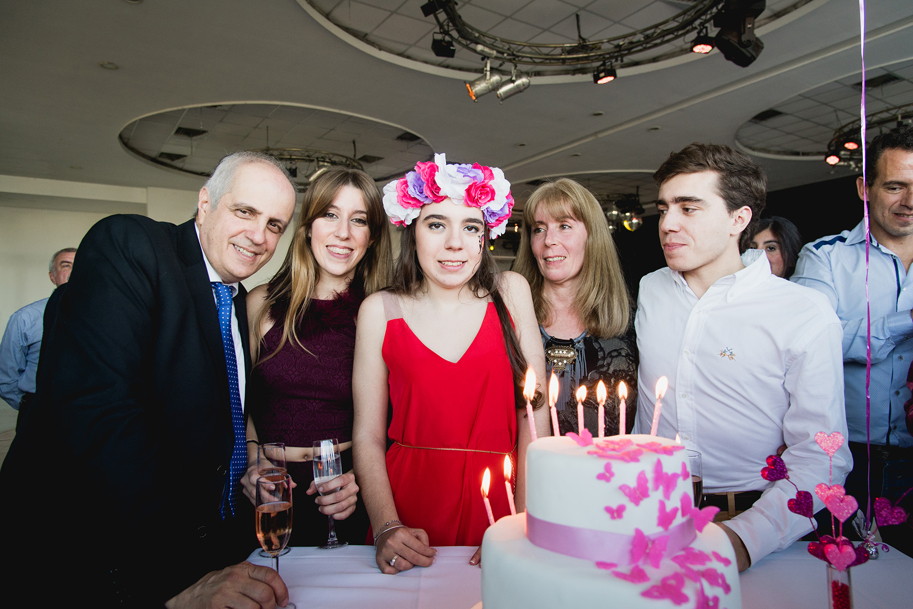 Fotos del cumpleaños de XV de Clari en Rosario Bucle Fotografias Flor Bosio y Caro Clerici