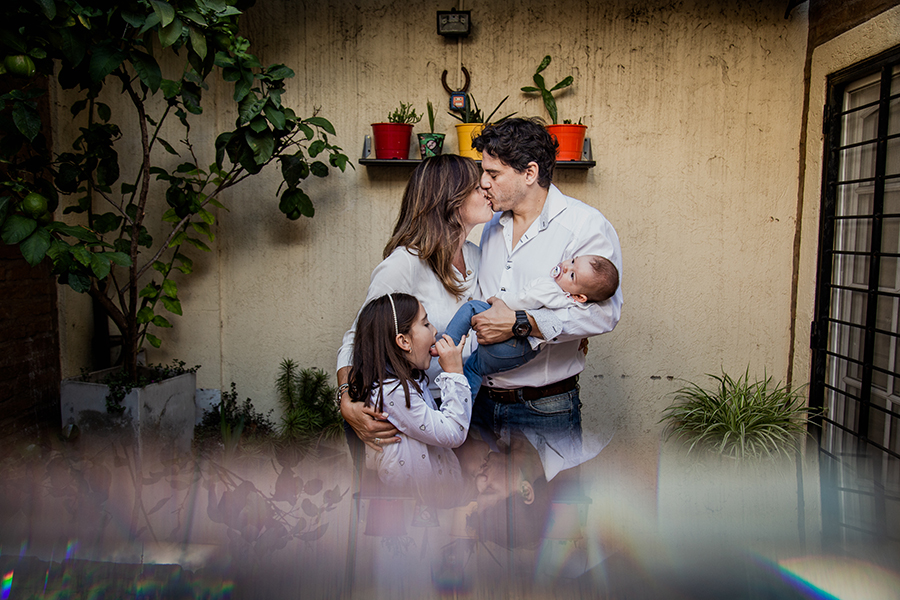Fotos de recién nacida de Gio en Rosario realizadas por Bucle Fotografias Flor Bosio y Caro Clerici