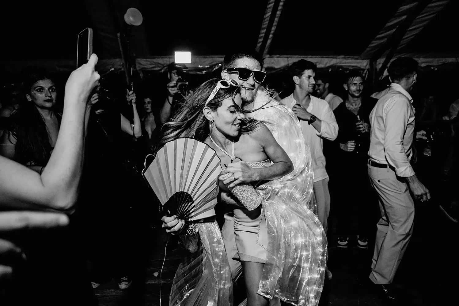 Novios bailando