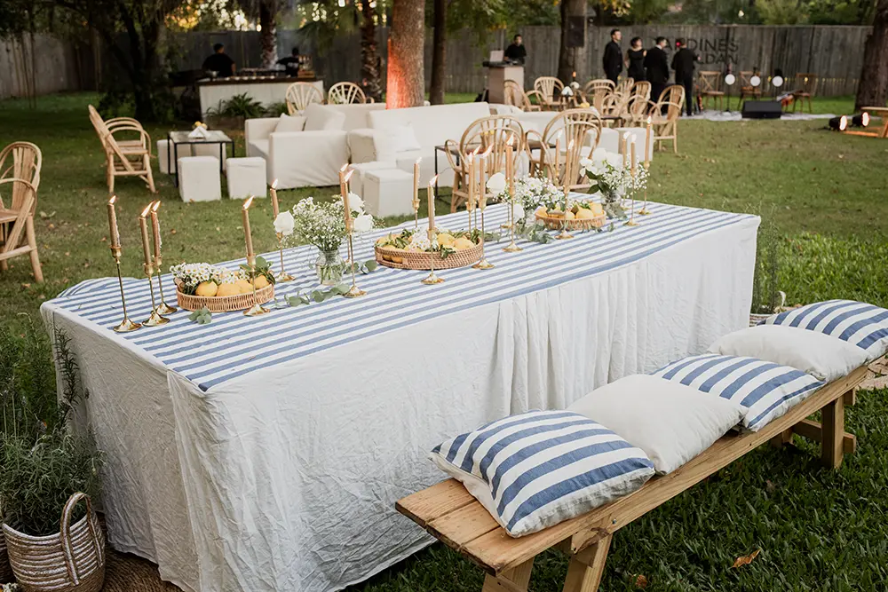 Decoración de bienvenida del salón Jardines de Roldán